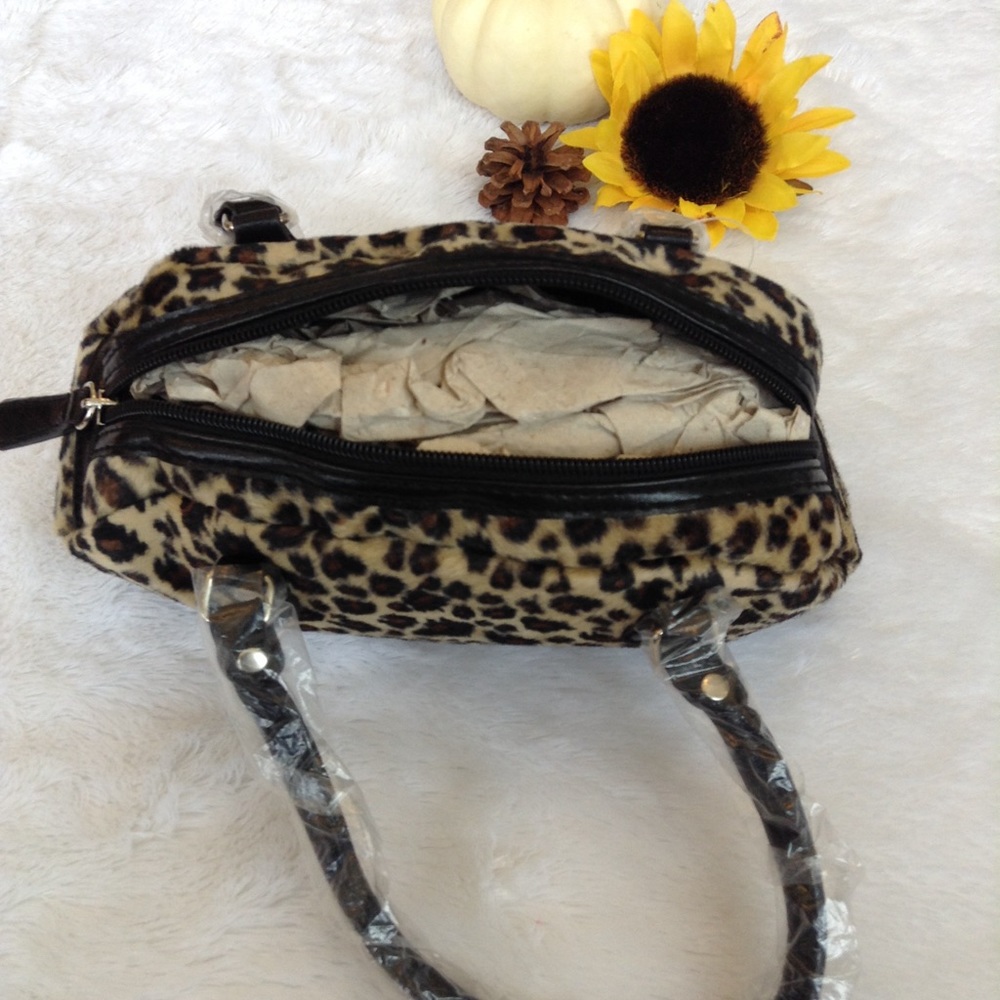 🎁 Leopard mini bag - Picture 2 of 5